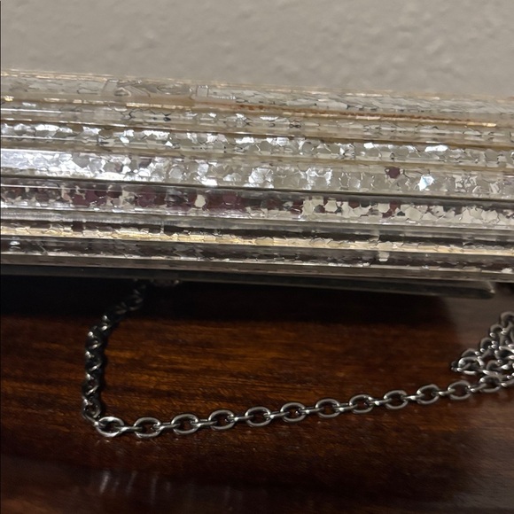 Kurt Geiger - Picture 4 of 7